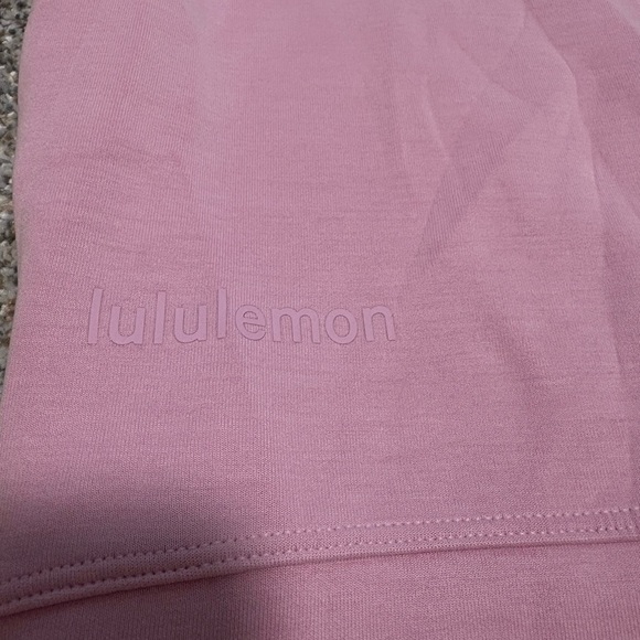 NWT Lululemon Softstreme Perfectly Oversized Cropped Crew Vitapink - Picture 5 of 6